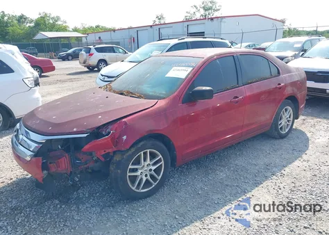 2012 Ford Fusion S из США, поврежденный, VIN 3FAHP0GA9CR433629